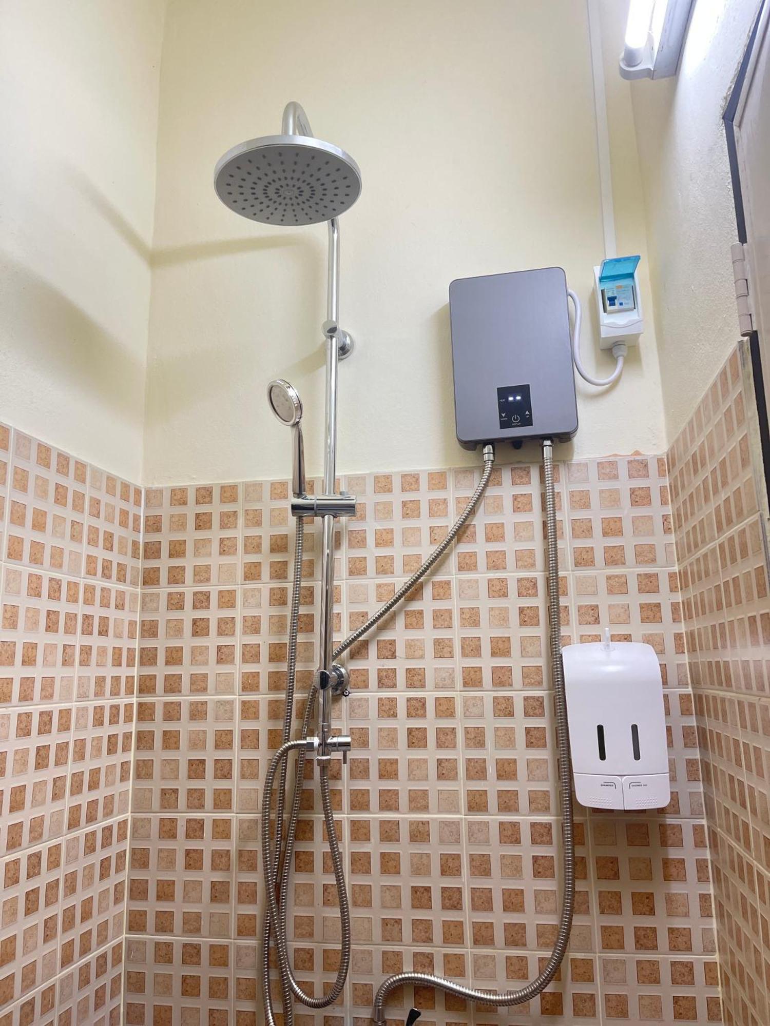 Отель Malee House 3 Хуа Хин Экстерьер фото